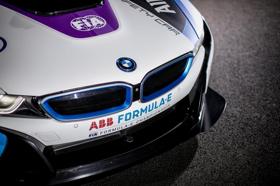 Детали экстерьера BMW i8 Formula E Safety Car 2019 года  (фото 7 из 17)